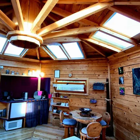 Chalet Eco Yourte Sembadel